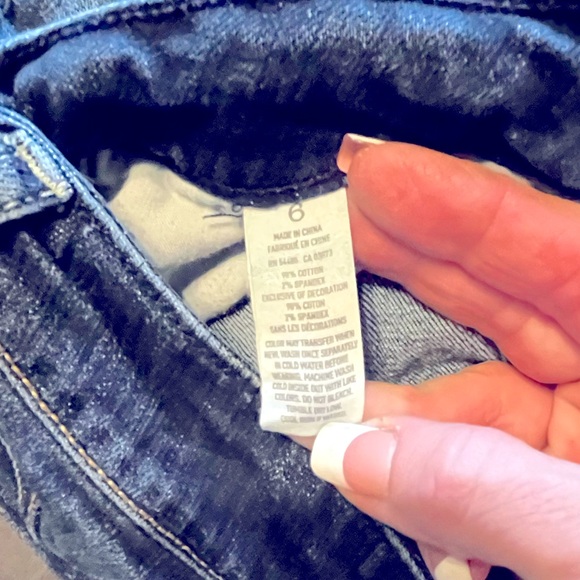 American Eagle Jean Shorts Sz 6 - Picture 3 of 4